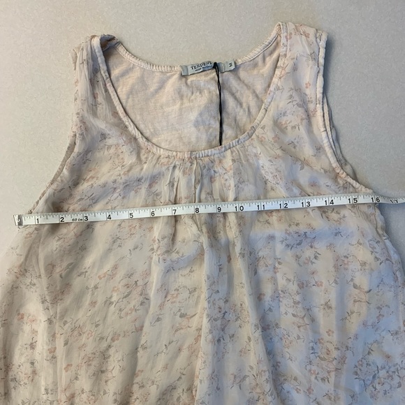 Tendenze Floral Silk Sleeveless Top Made in Italy (NWT) - Picture 12 of 15